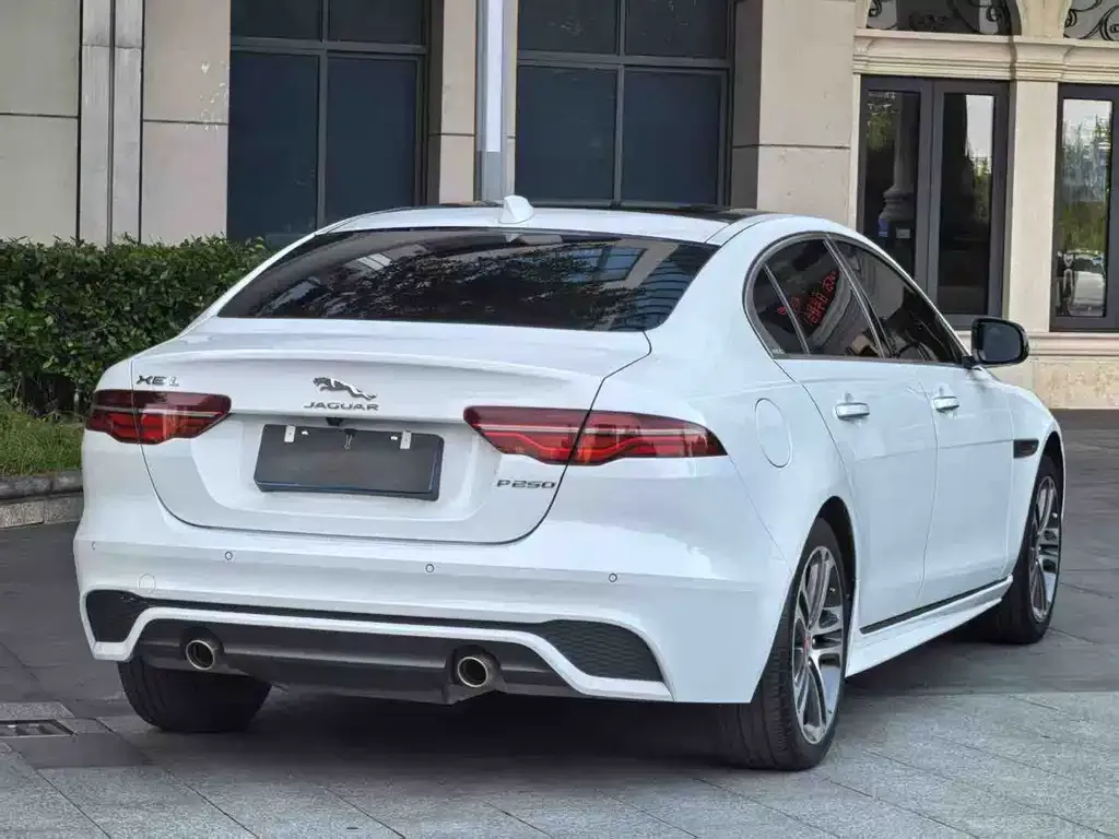 Jaguar XEL 2023 из CN, фото 8