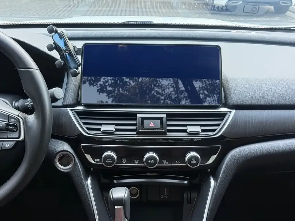 Honda Inspire 2023 из CN, фото 7