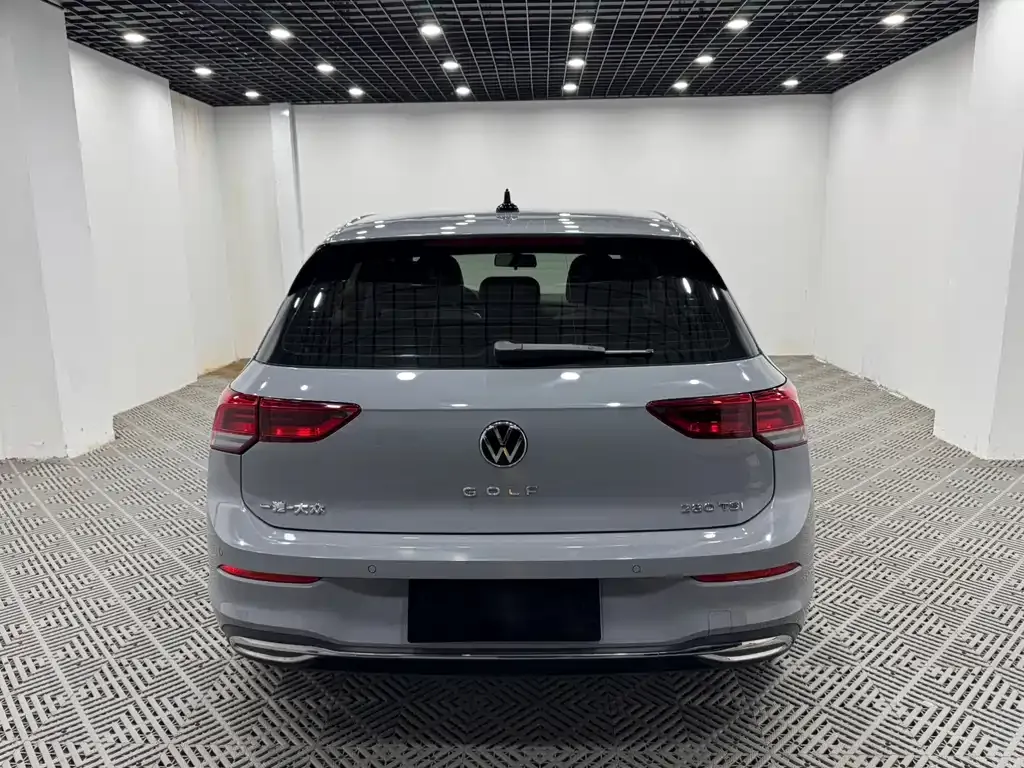 Volkswagen Golf 2022 из CN, фото 6