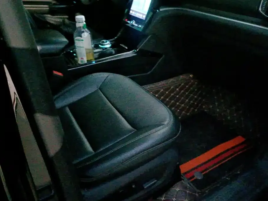 Ford Explorer 2022 из CN, фото 9