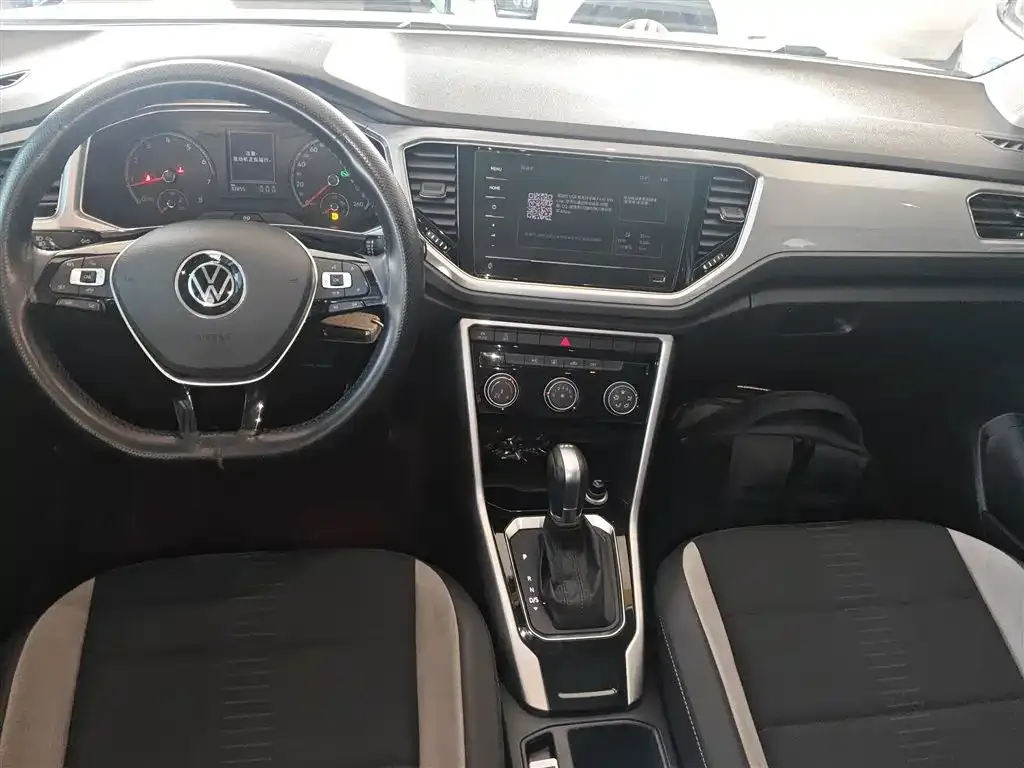 Volkswagen T-Roc 2021 из CN, фото 10