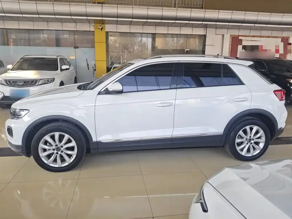 Volkswagen T-Roc 2021 из CN, фото 5