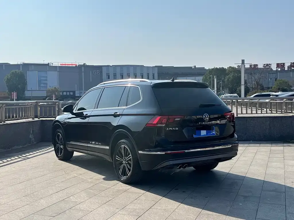 Volkswagen Tiguan L 2021 из CN, фото 10