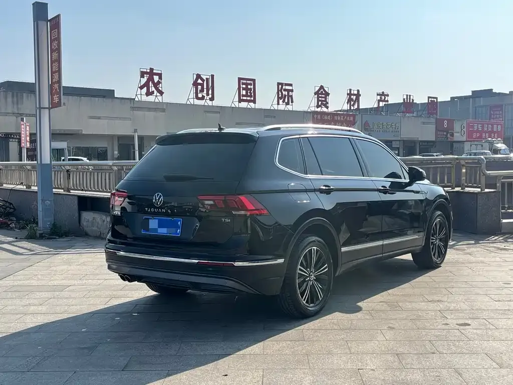 Volkswagen Tiguan L 2021 из CN, фото 7