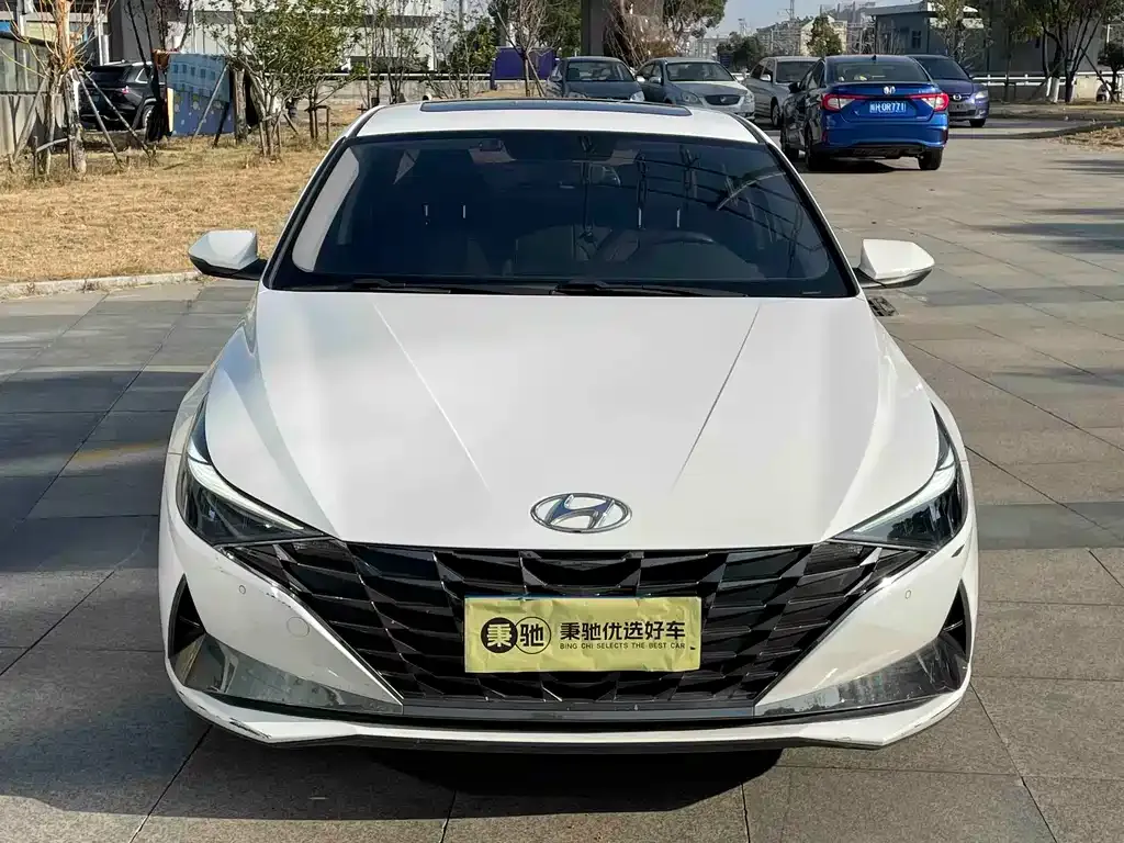 Hyundai Elantra 2022 из CN, фото 8