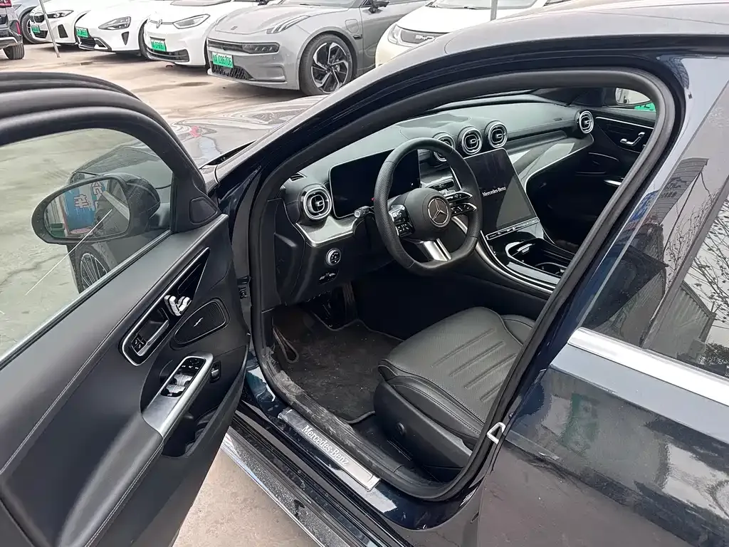 Mercedes-Benz C-Class 2025 из CN, фото 3