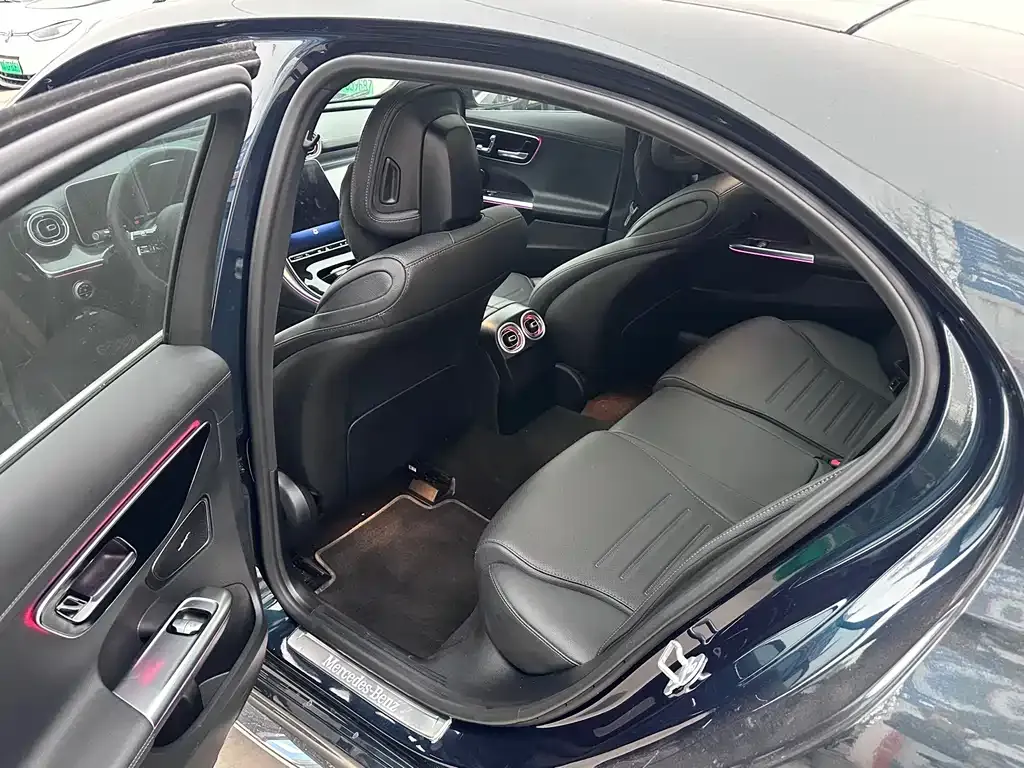 Mercedes-Benz C-Class 2025 из CN, фото 10