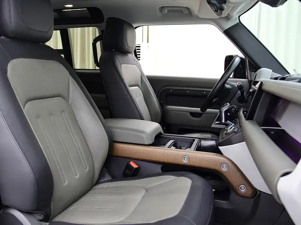 Land Rover Defender 2022 из CN, фото 4