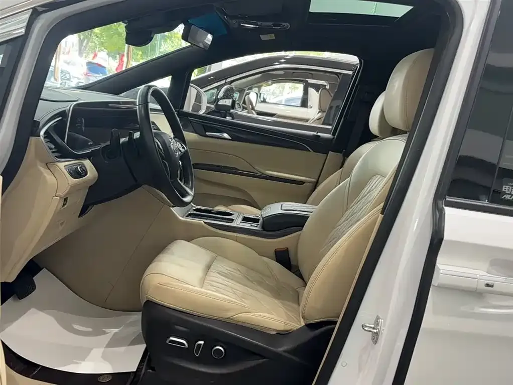 Buick GL8 2022 из CN, фото 8