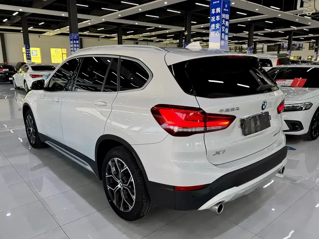 BMW X1 2022 из CN, фото 4