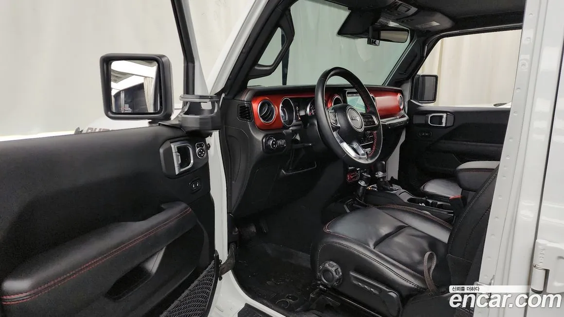 Jeep Wrangler 2022 из KR, фото 4