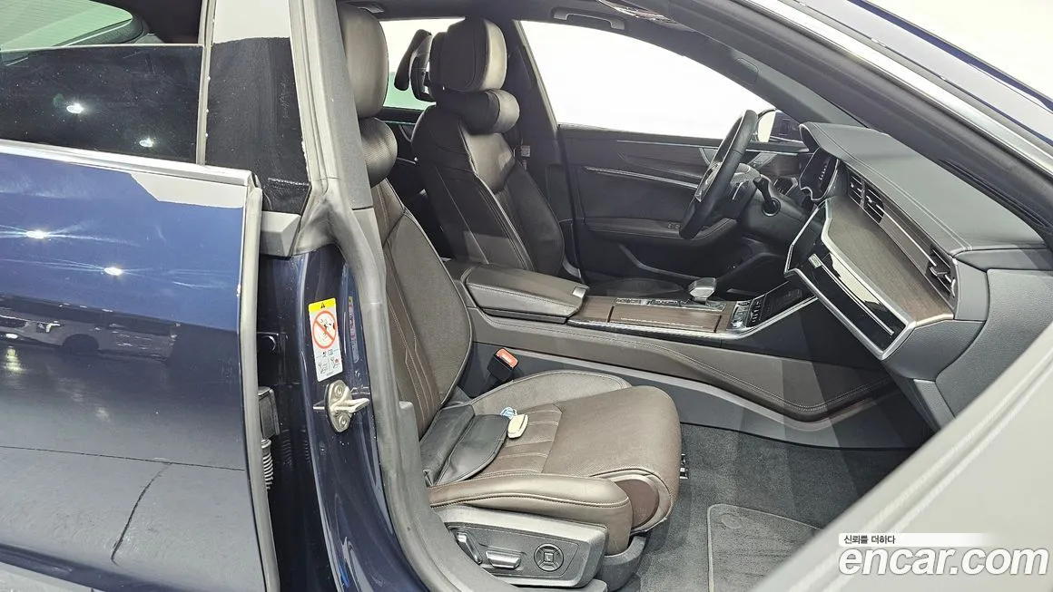 Audi A7 2022 из KR, фото 7
