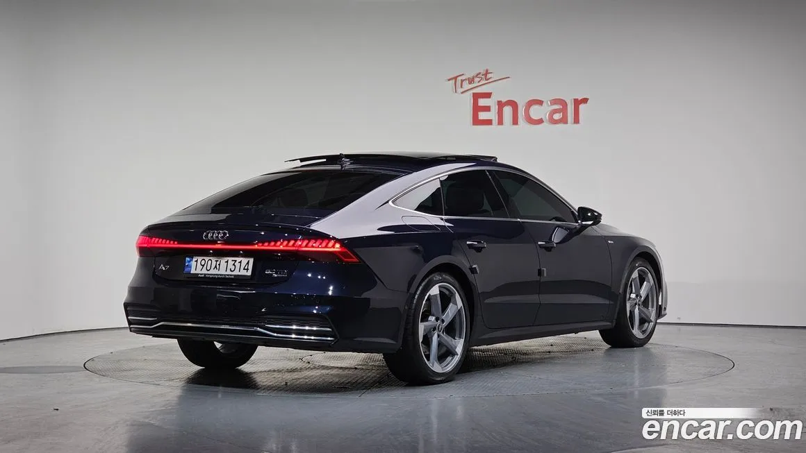 Audi A7 2022 из KR, фото 2