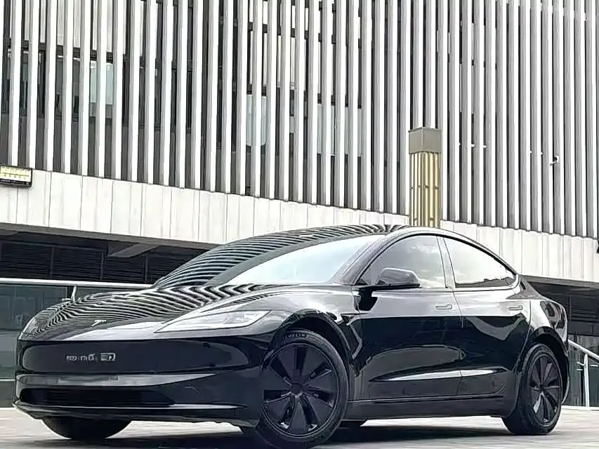 Tesla Model 3 2023 из CN, фото 1