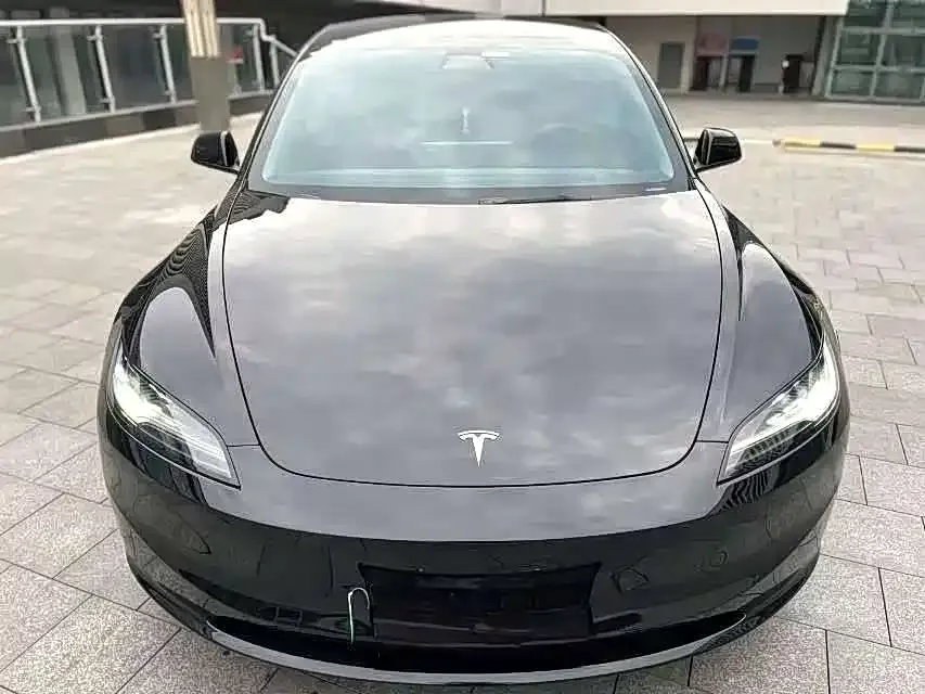 Tesla Model 3 2023 из CN, фото 8