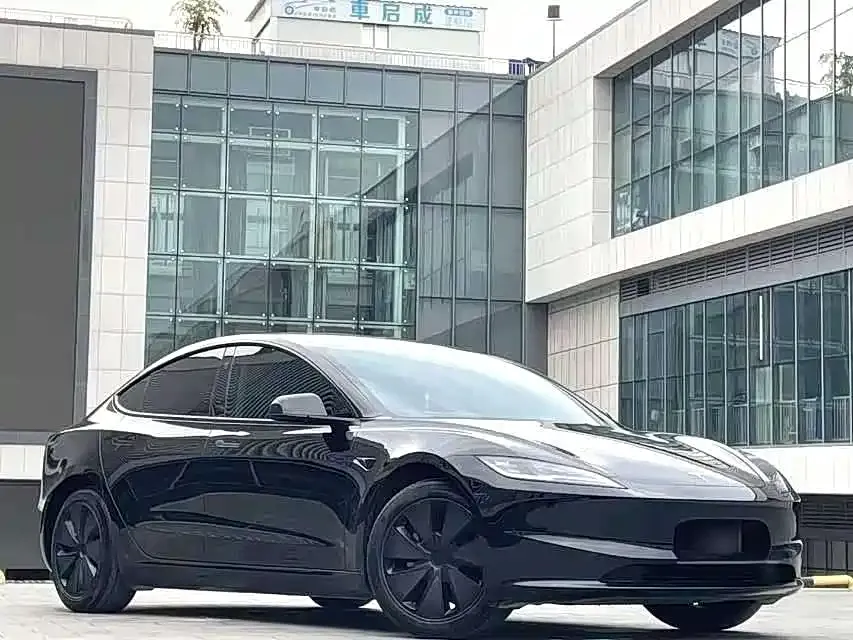 Tesla Model 3 2023 из CN, фото 4