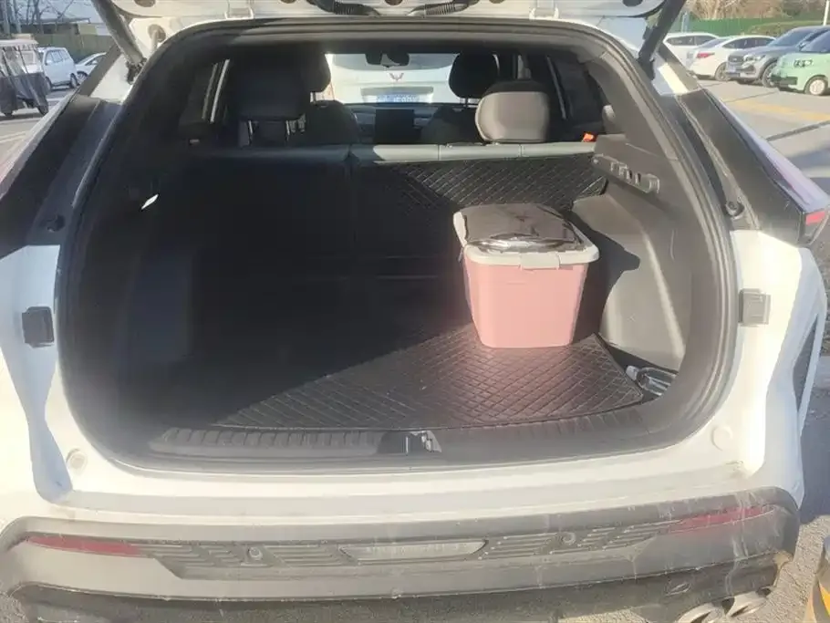 Geely Boyue 2025 из CN, фото 2