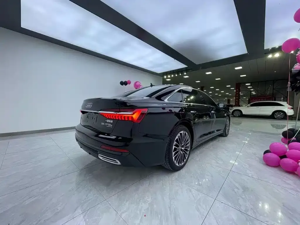 Audi A6L New Energy 2021 из CN, фото 8