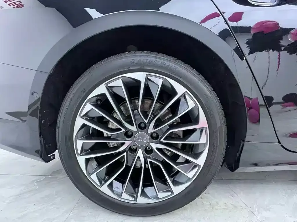 Audi A6L New Energy 2021 из CN, фото 10