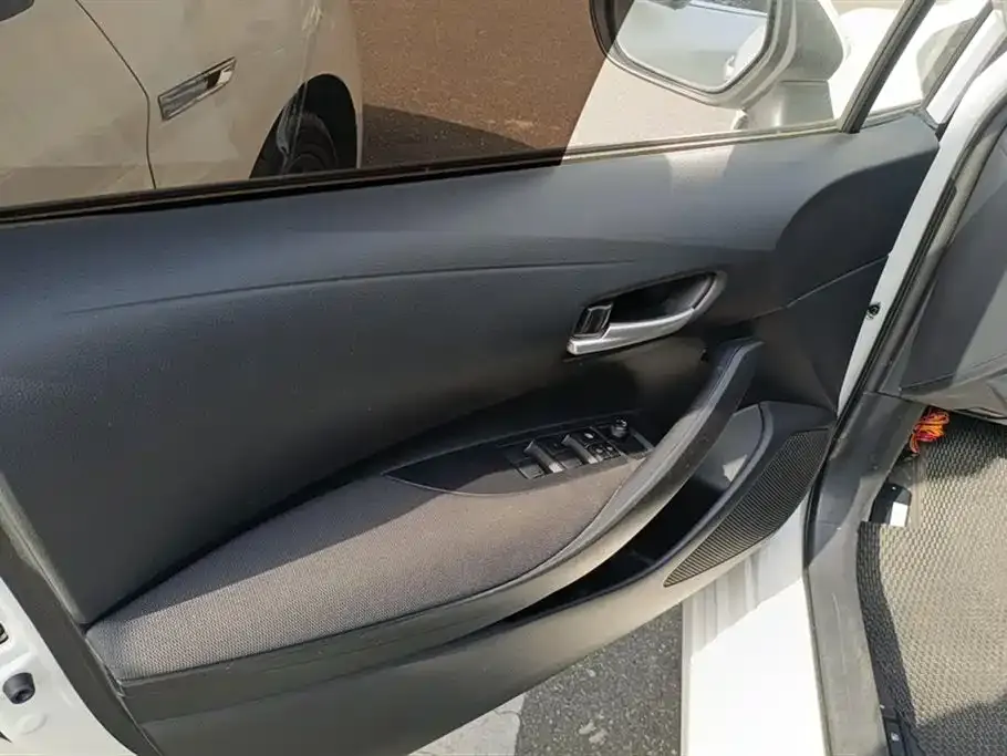 Toyota Corolla 2024 из CN, фото 7