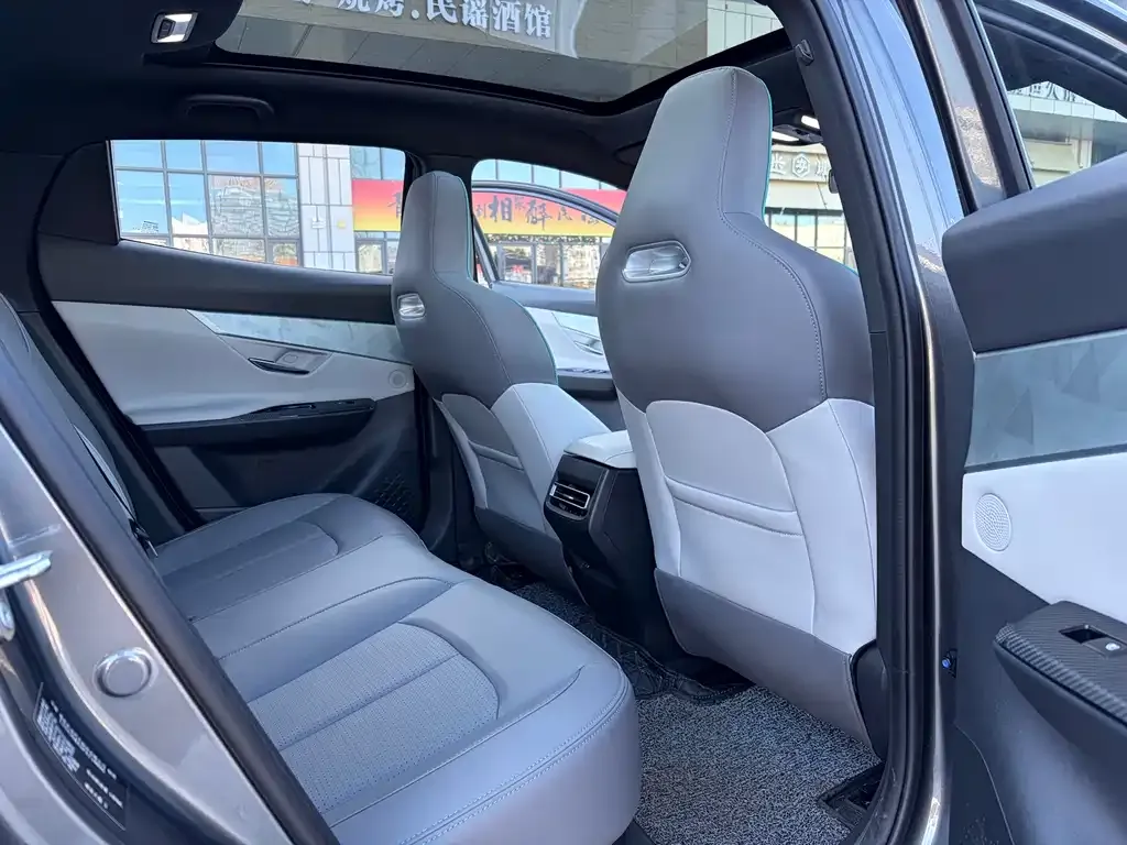 Changan UNI-T 2023 из CN, фото 4