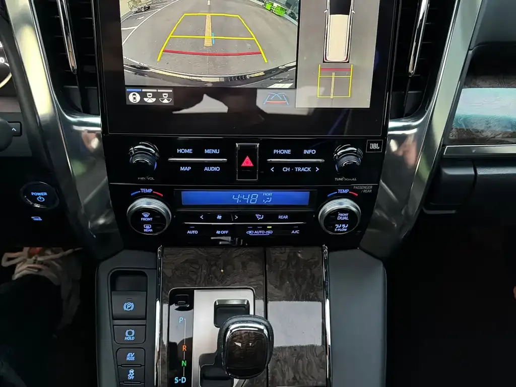 Toyota Alphard 2023 из CN, фото 4