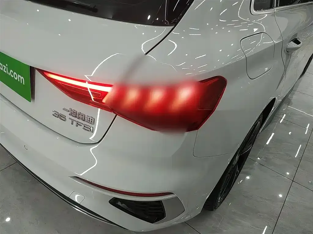 Audi A3 2023 из CN, фото 5