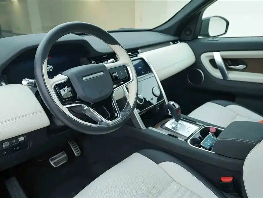 Land Rover Discovery Sport — фото 10