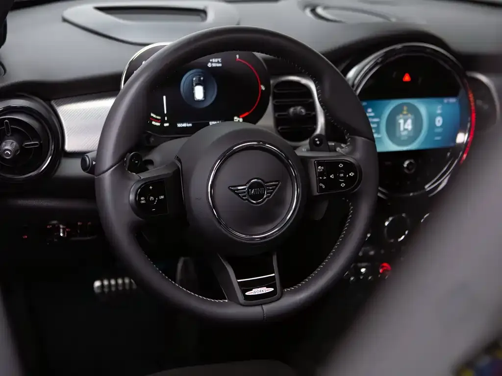MINI JCW (John Cooper Works) 2023 из CN, фото 10