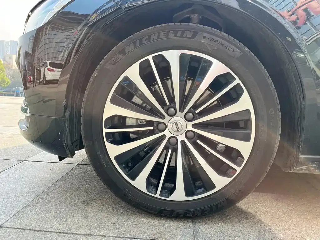 Volvo S90 — фото 7