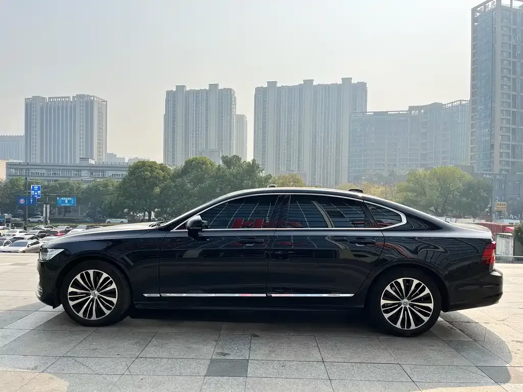 Volvo S90 — фото 2