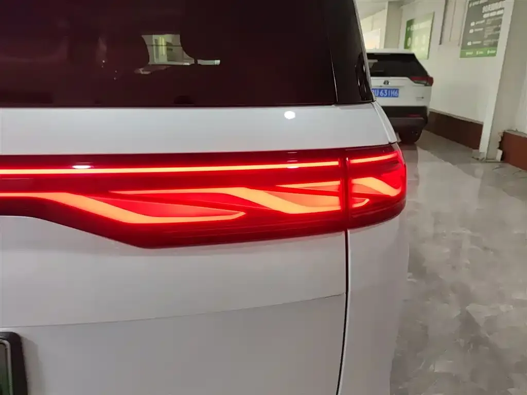 BYD Xia 2025 из CN, фото 6