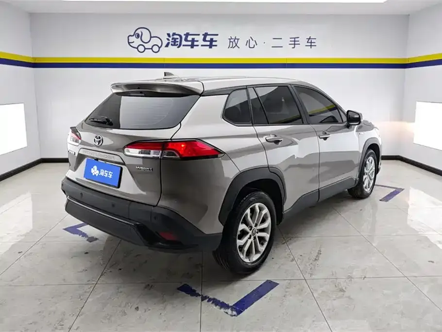 Toyota Frontlander 2024 из CN, фото 3