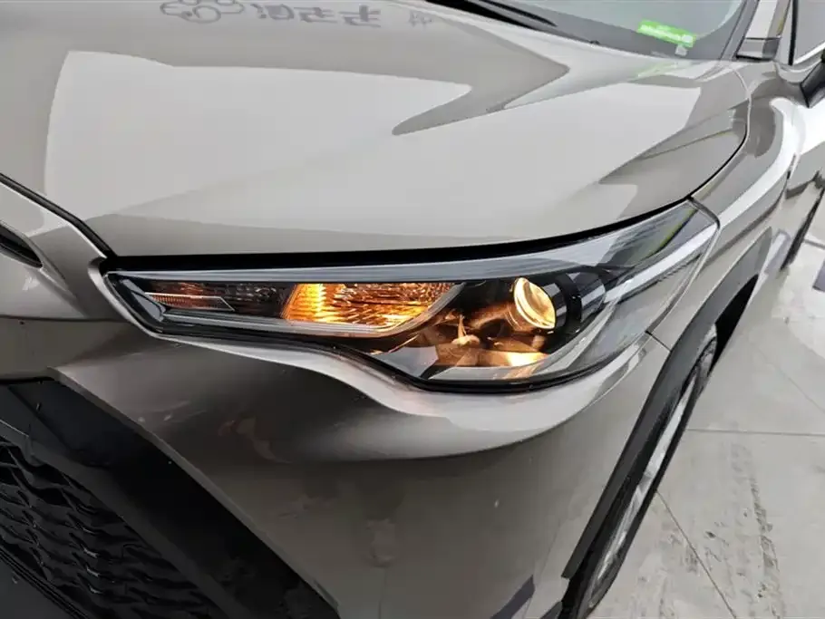 Toyota Frontlander 2024 из CN, фото 10