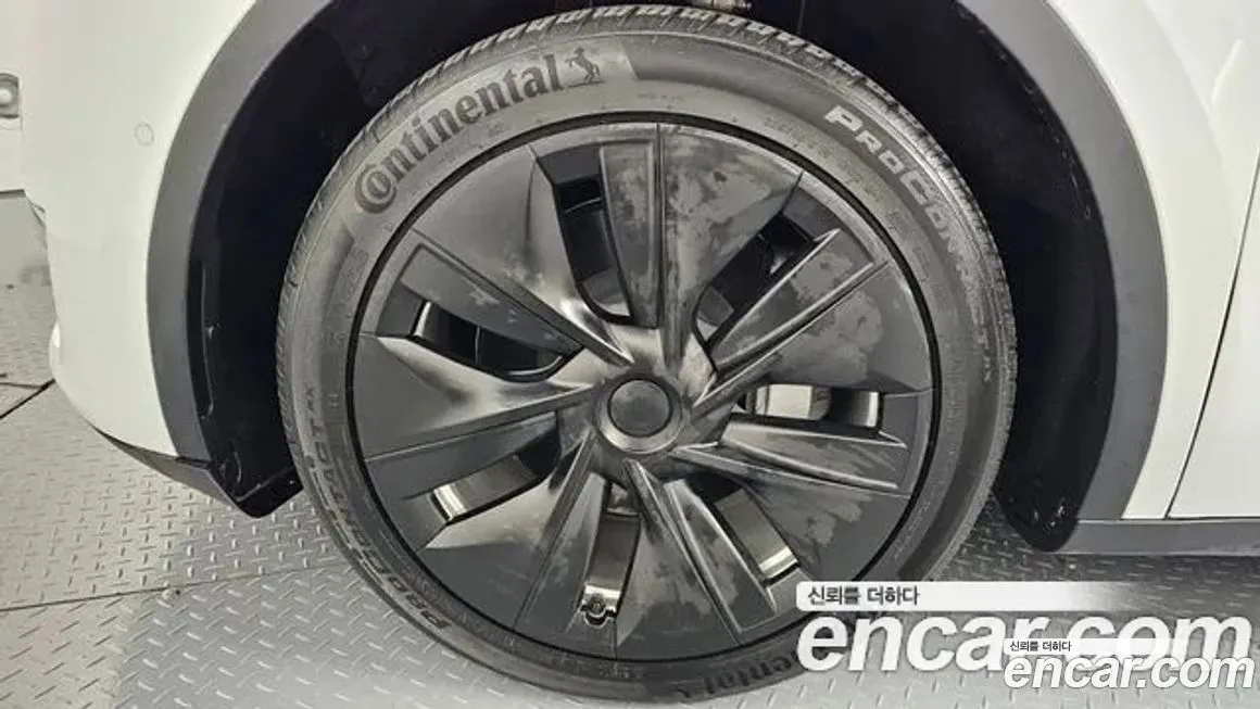Tesla Model Y 2022 из KR, фото 7