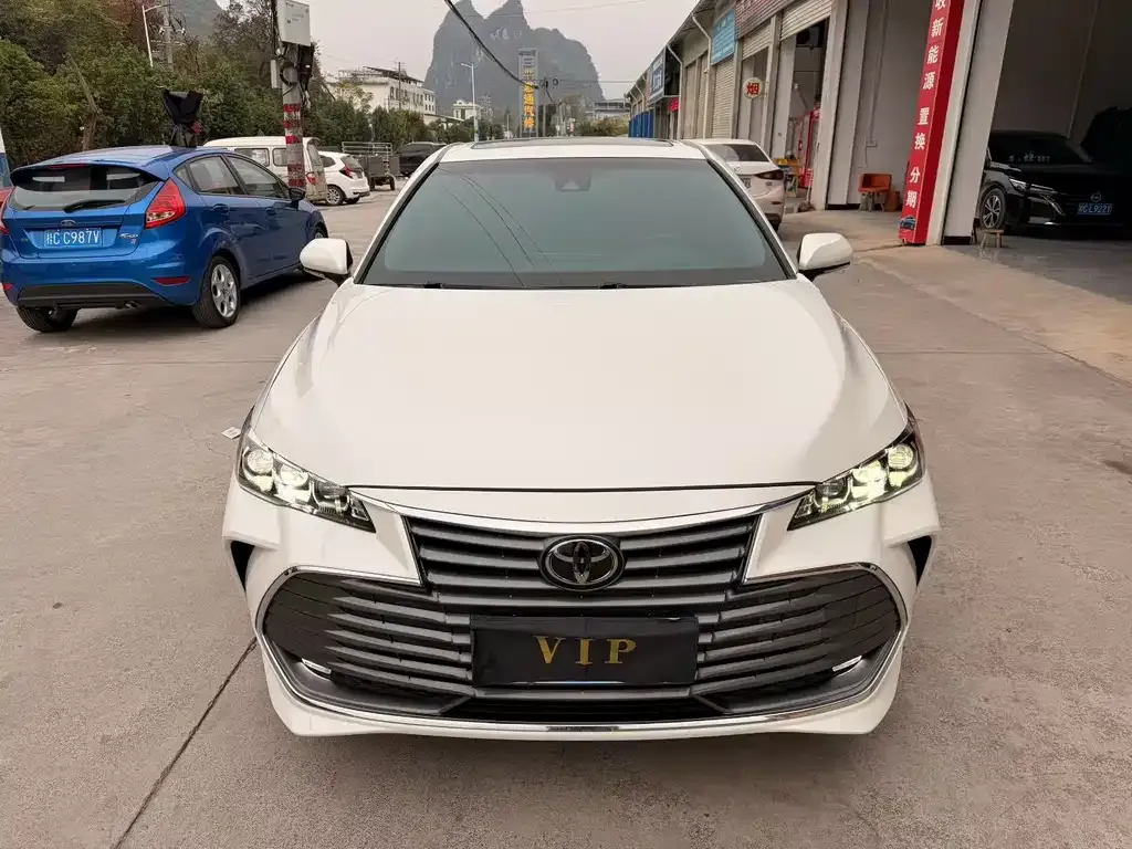 Toyota Avalon 2021 из CN, фото 6