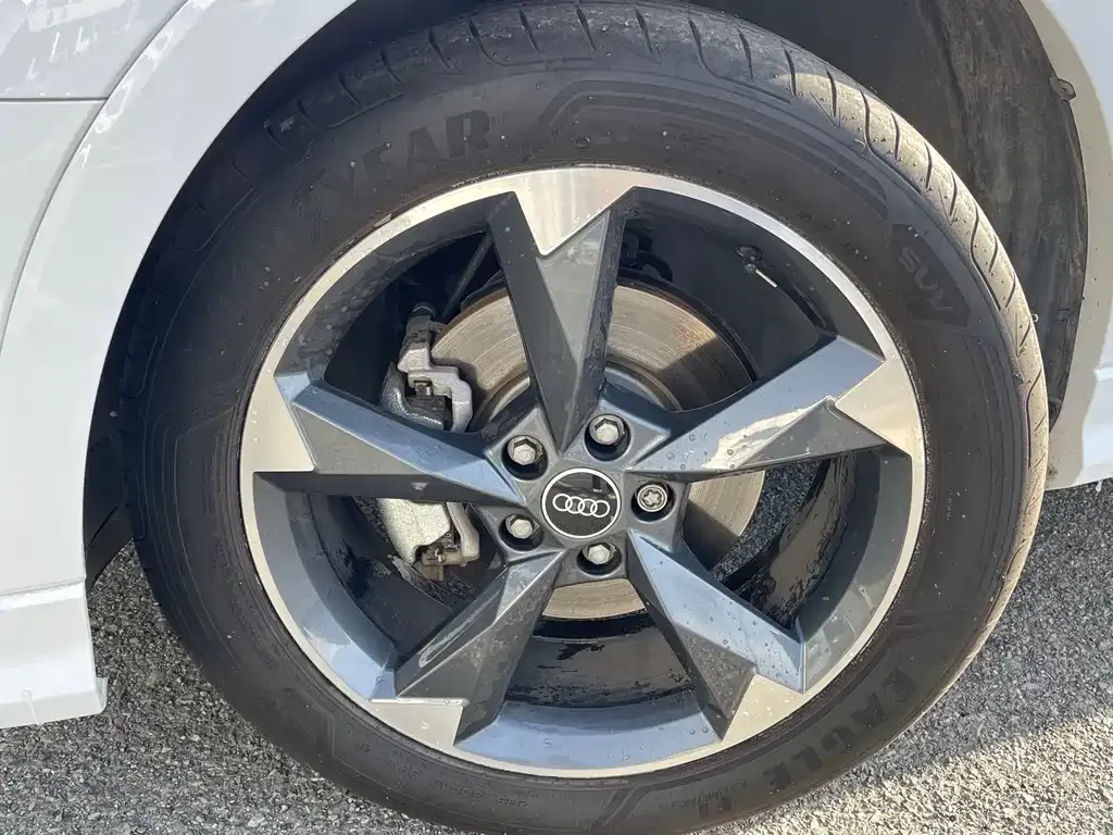 Audi Q3 2022 из CN, фото 10
