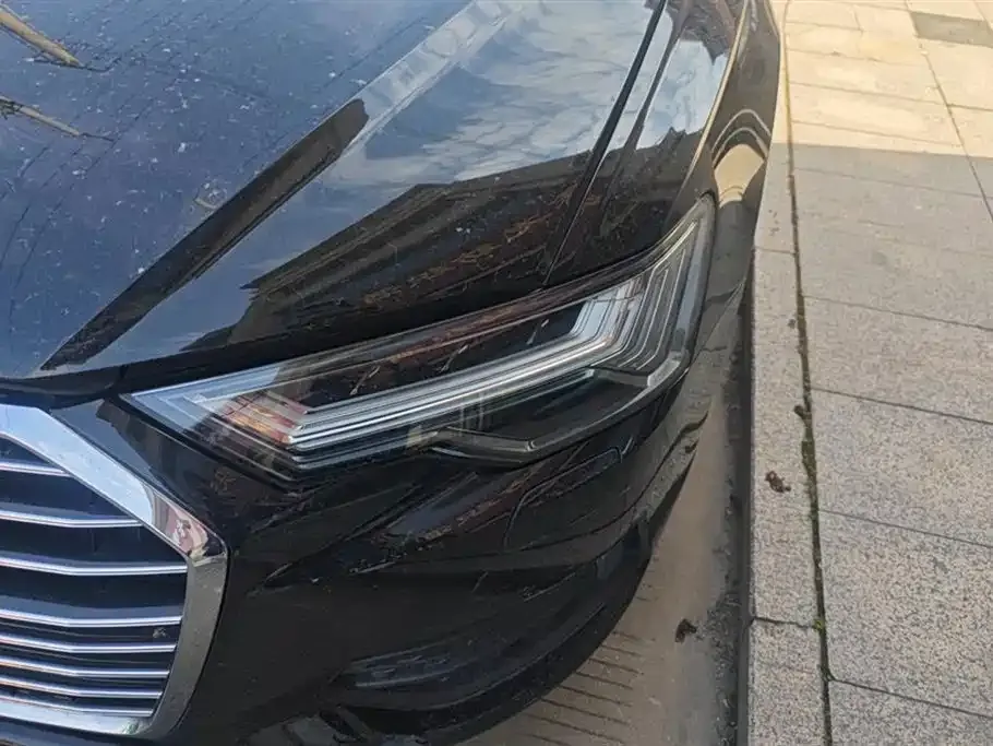 Audi A6L 2023 из CN, фото 8