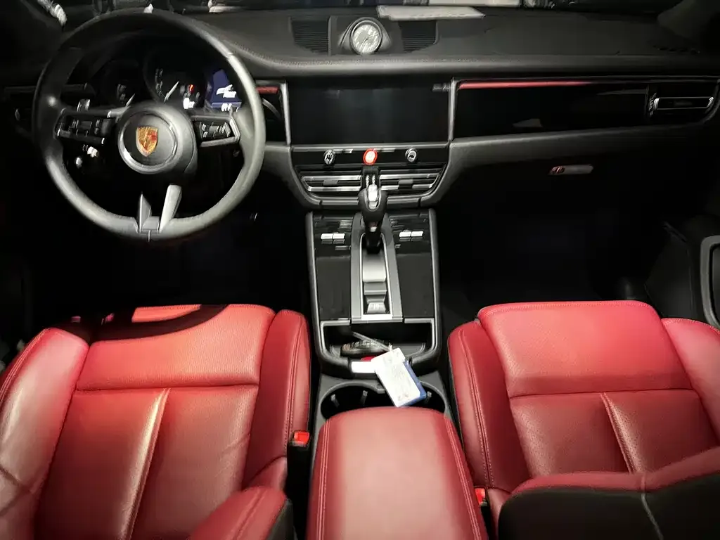 Porsche Macan — фото 10