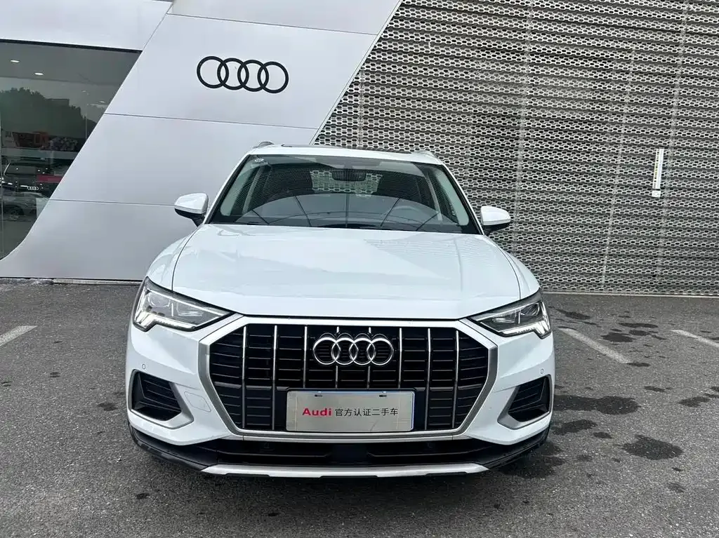 Audi Q3 2023 из CN, фото 9