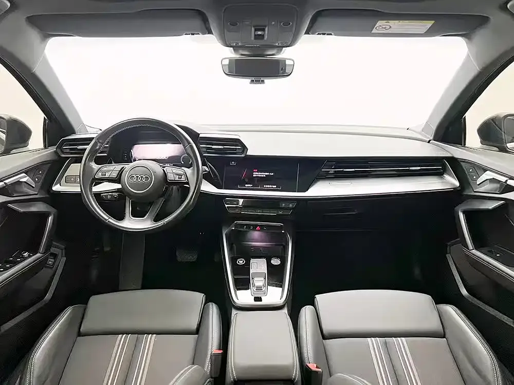 Audi A3 2024 из CN, фото 7