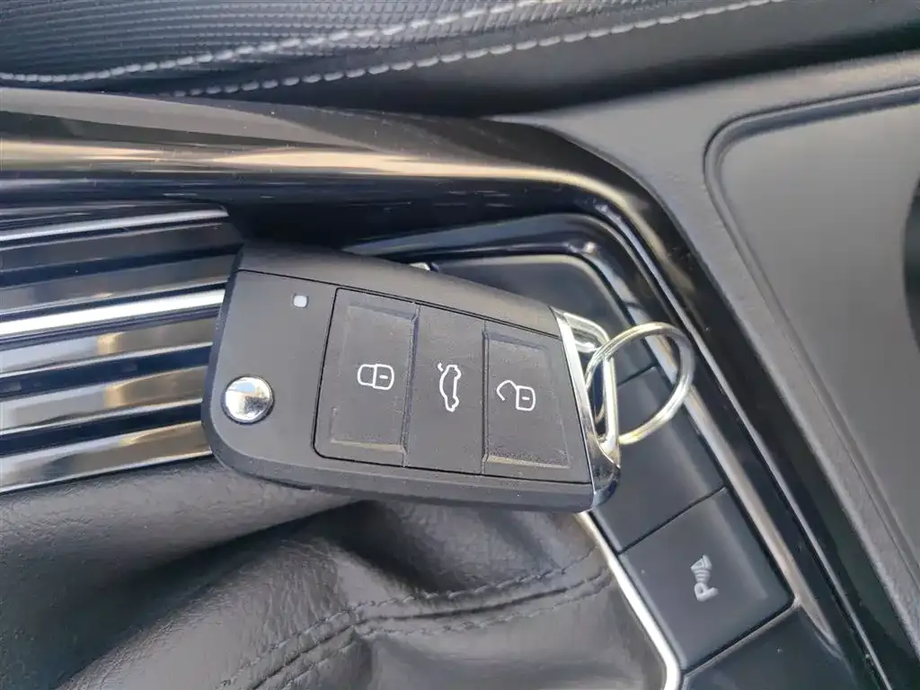 Volkswagen Tayron 2024 из CN, фото 6