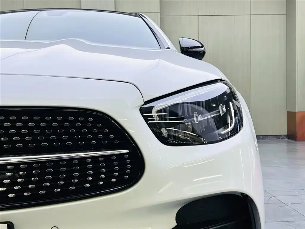 Mercedes-Benz E-Class (Import) 2021 из CN, фото 2