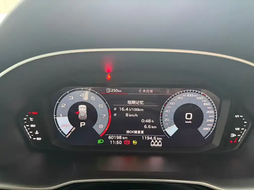 Audi Q3 2021 из CN, фото 9