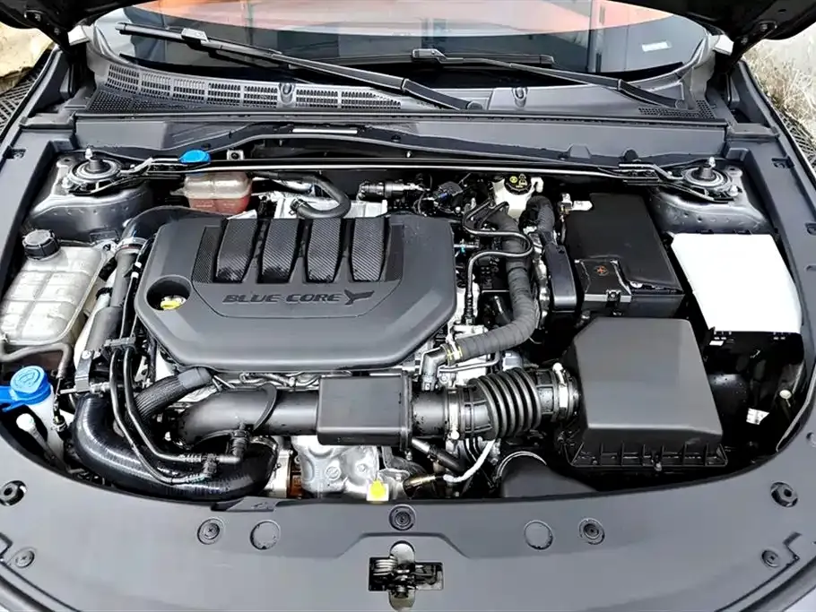 Changan UNI-V 2025 из CN, фото 10