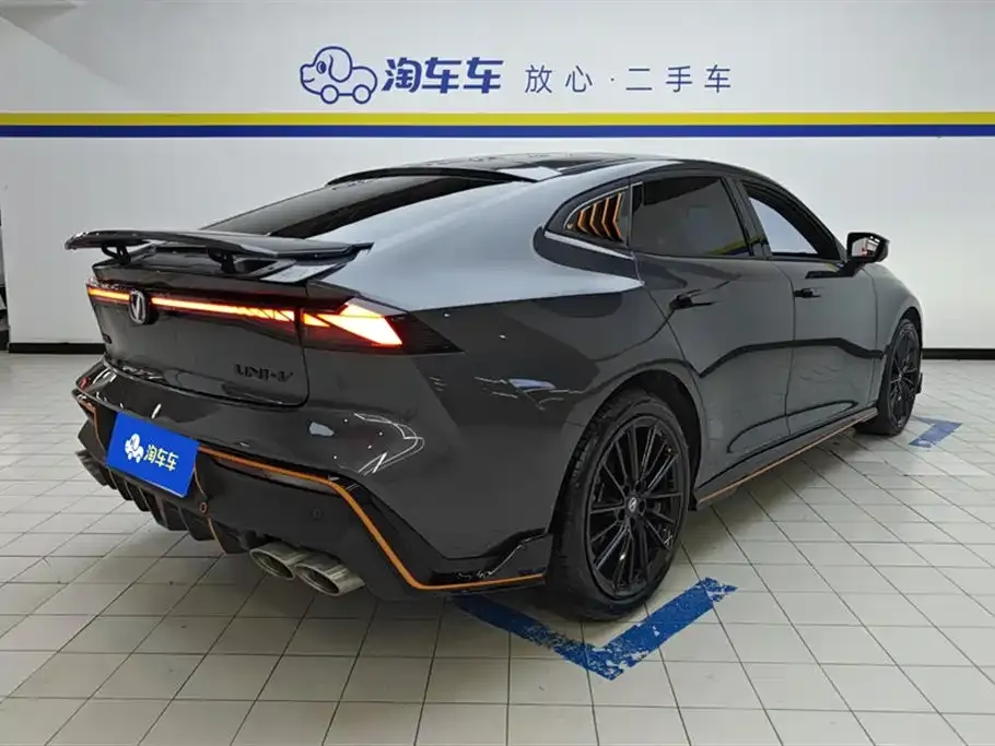 Changan UNI-V 2025 из CN, фото 2