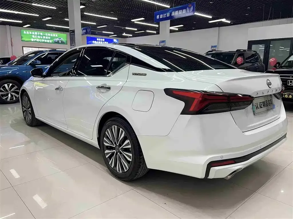 Nissan Teana 2023 из CN, фото 4