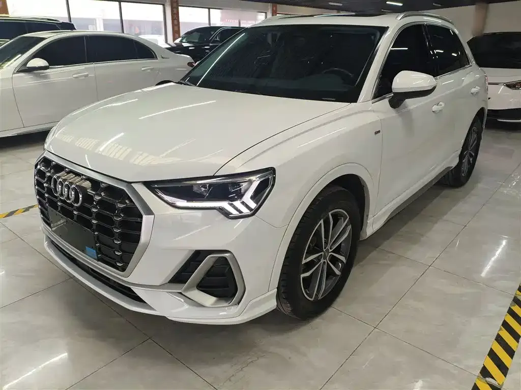 Audi Q3 2021 из CN, фото 7