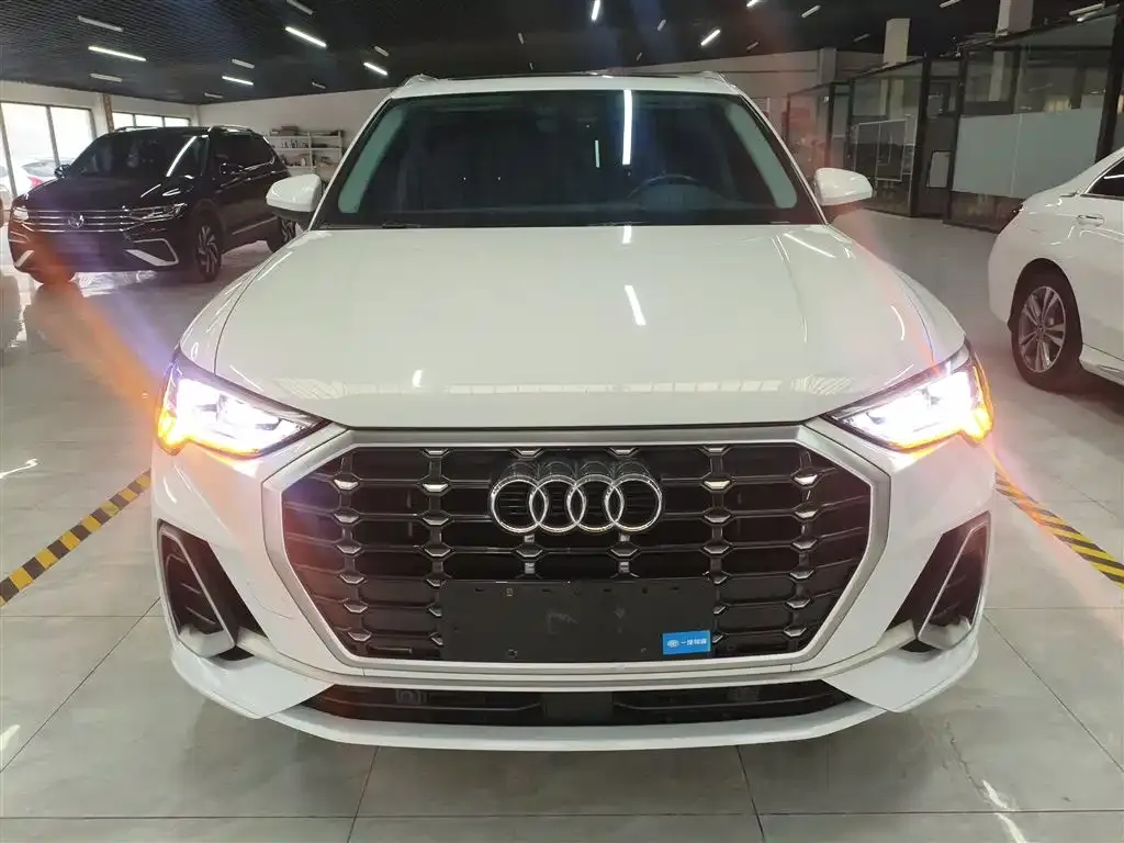 Audi Q3 2021 из CN, фото 8