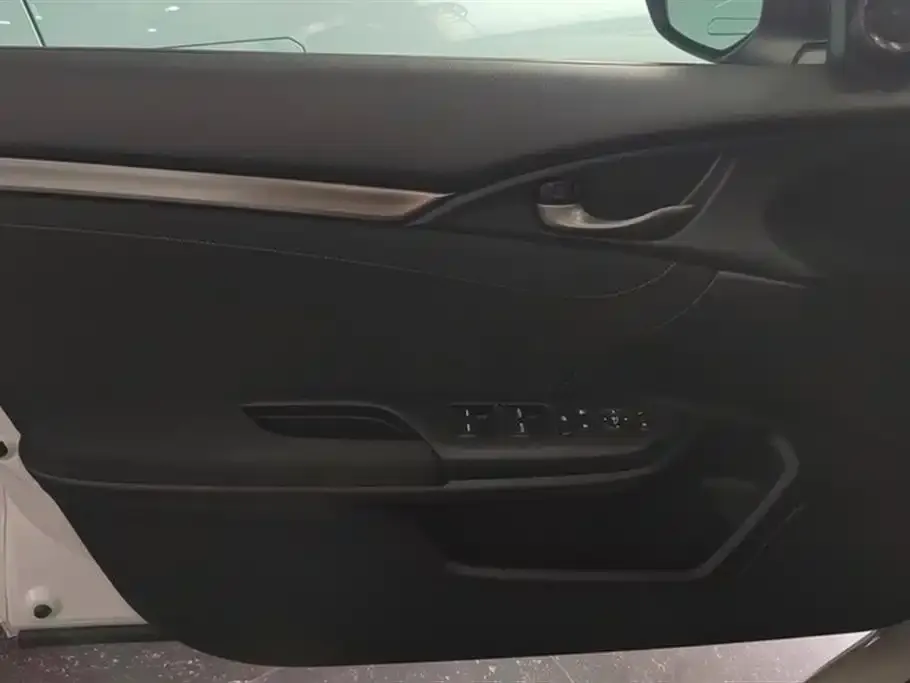 Honda Civic — фото 2